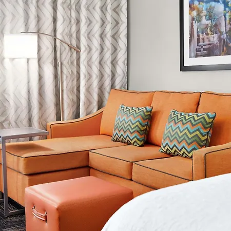 Hampton Inn Paris Exterior photo